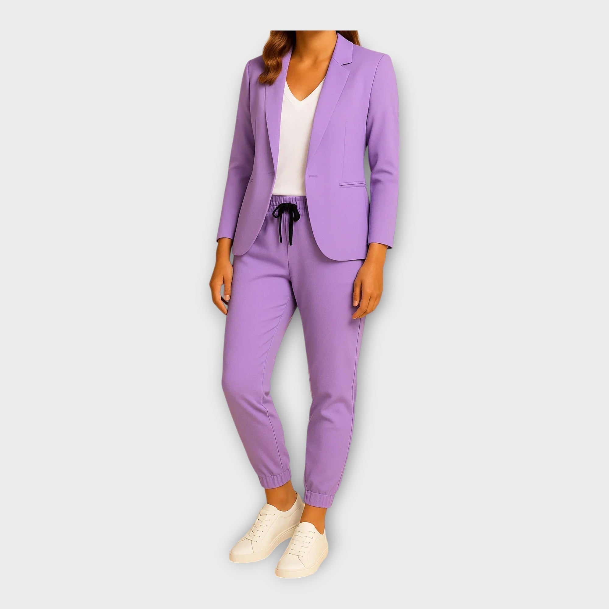 Nikol - Damenanzug mit Blazer und Jogginghose