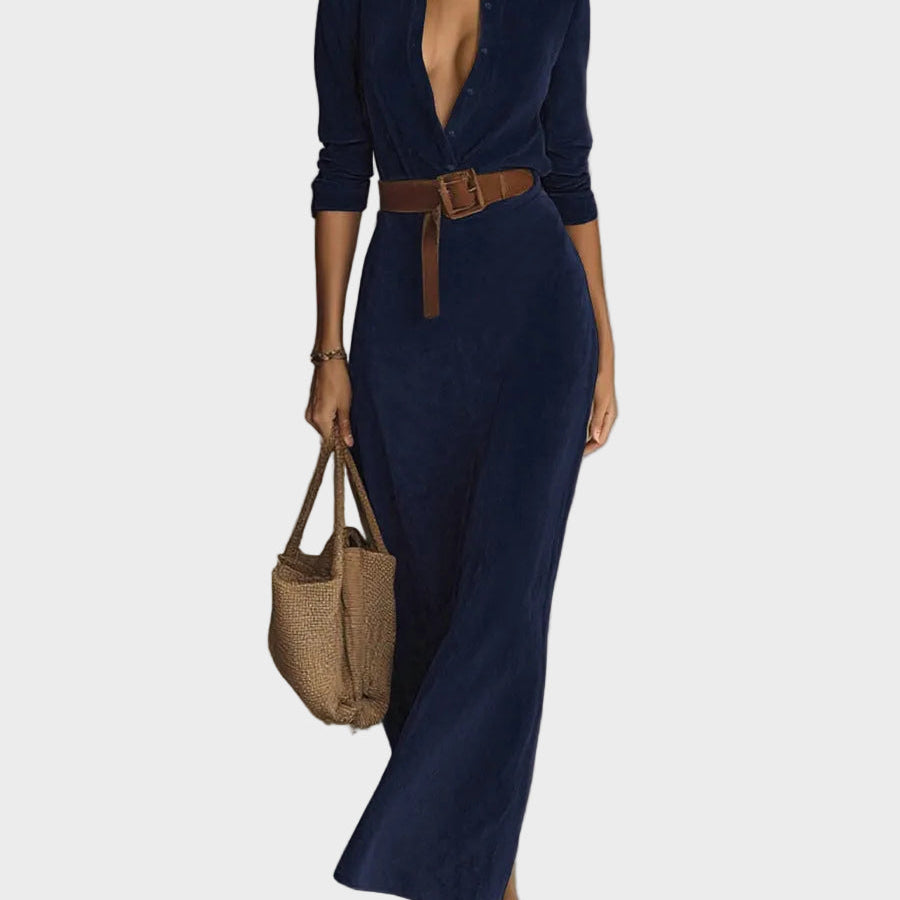 Samtmaxikleid mit einzelner Knopfleiste und Kragen