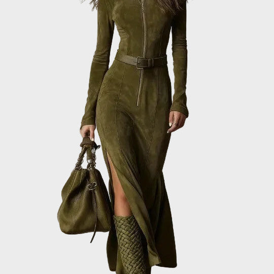Adrianna - Braunes Wildleder-Maxikleid mit Gürtel und Reißverschluss